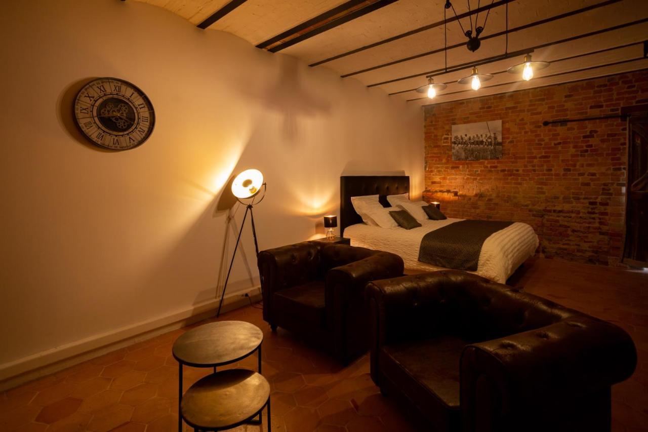 La Ferme Du P'Tit Colibri Bed & Breakfast Gury Bagian luar foto